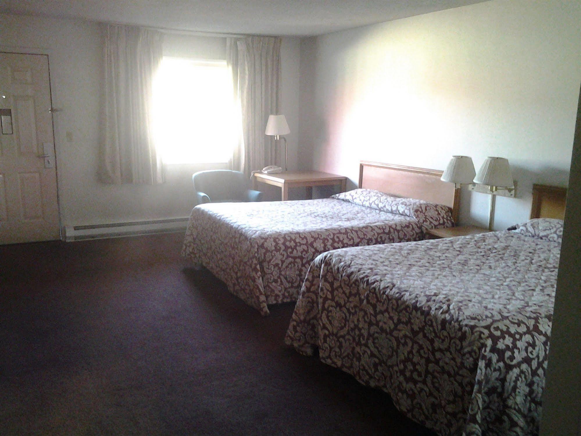 Yakima Valley Inn Exterior photo